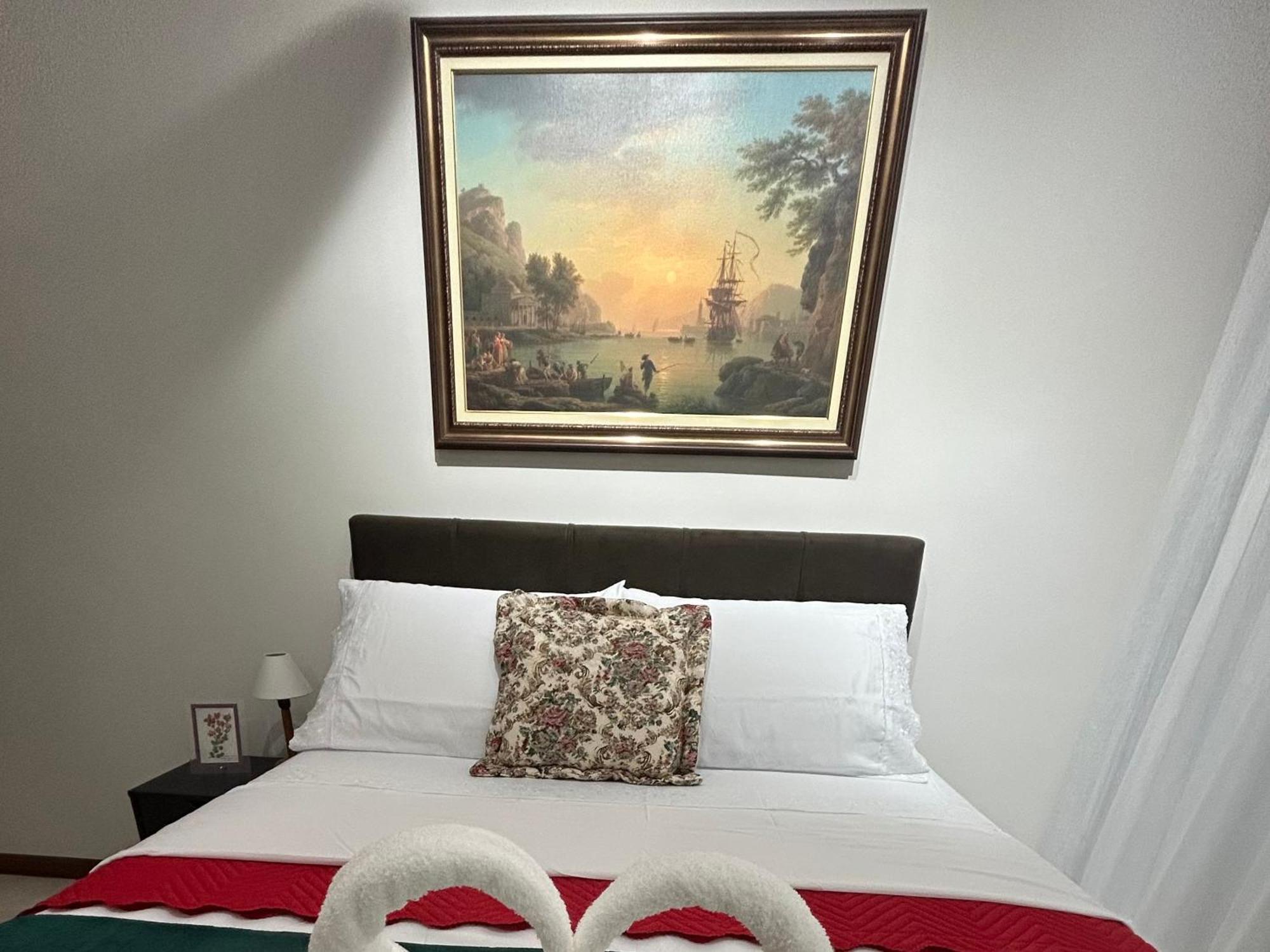 Beira Mar Da Costa Apartment *